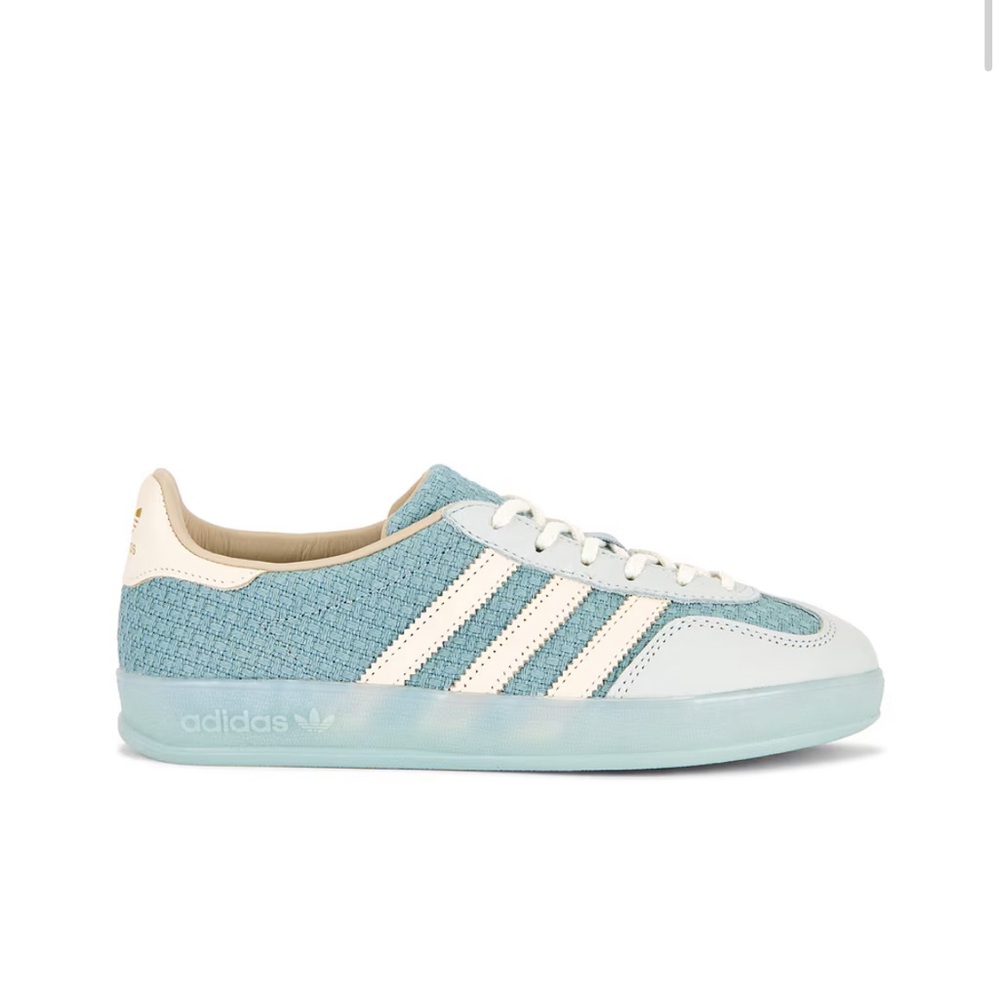 Adidas Gazelle Indoor in Supplier Colour, Wonder White & Supplier Colour